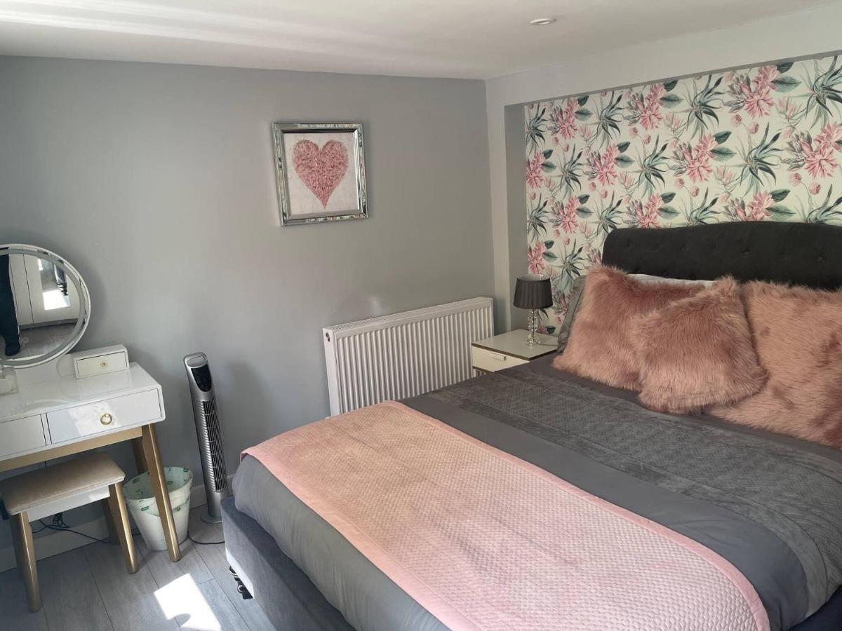 브라이턴 Entire 2 Bed Flat With Garden, Located Near Beach 아파트 외부 사진